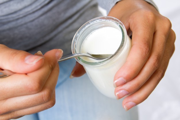 using yogurt for vaginal yeast infection